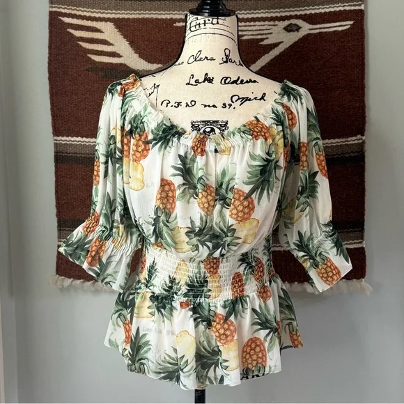 L’AGENCE Aubriella Off-Shoulder Blouse in Vintage Pineapple - Picture 2 of 11